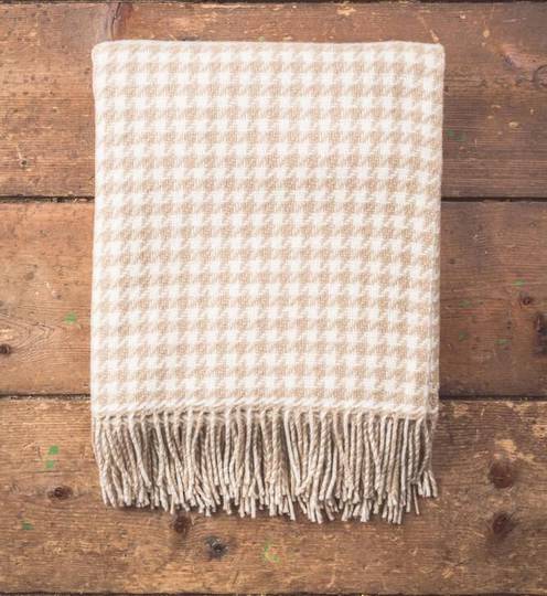 Importico - Foxford - Merino Throws - Houndstooth Bone